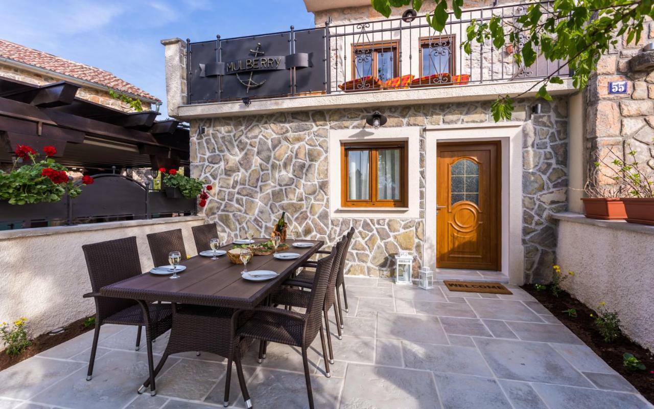 Villa Mulberry Milohnici Exterior foto